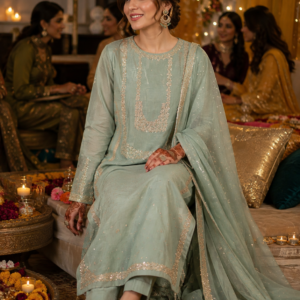 Pista Green Semi Formal Suit